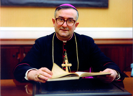 Mons. Manfredini foto Cravedi