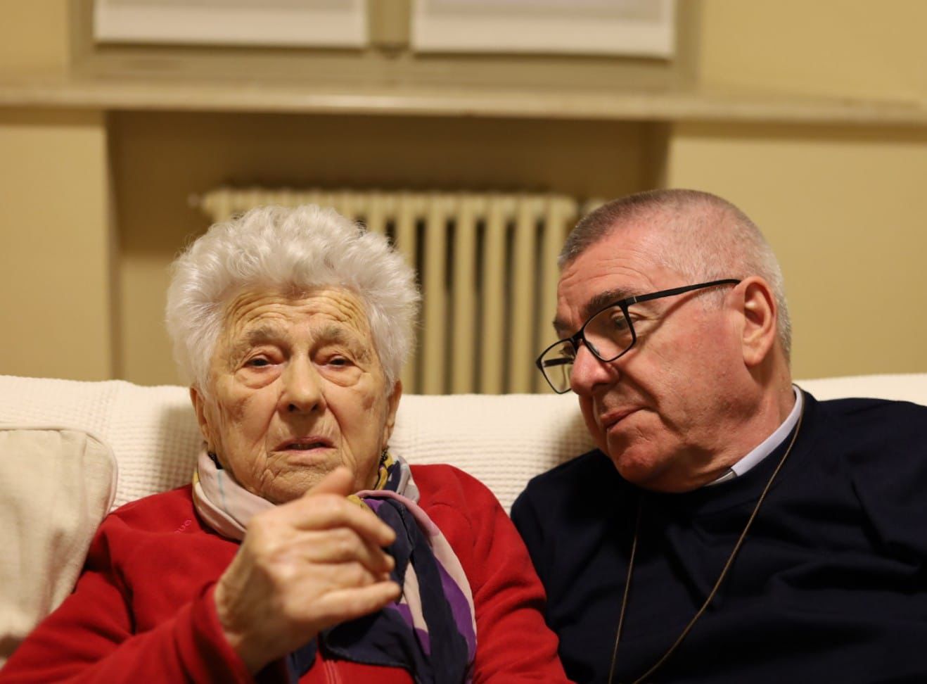 Mons. Cevolotto e sua mamma Carla