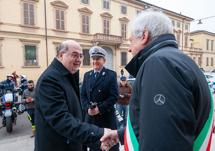 MorandiMonsGiacomo saluta sindaco Reggio Emilia