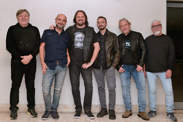 A Travo musica folk e pop con i Nomadi e i The Crowsroads