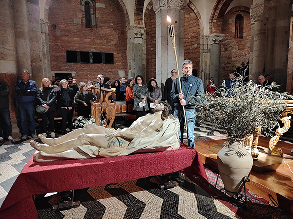 crucis2
