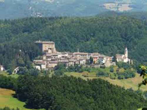 il borgo di compiano