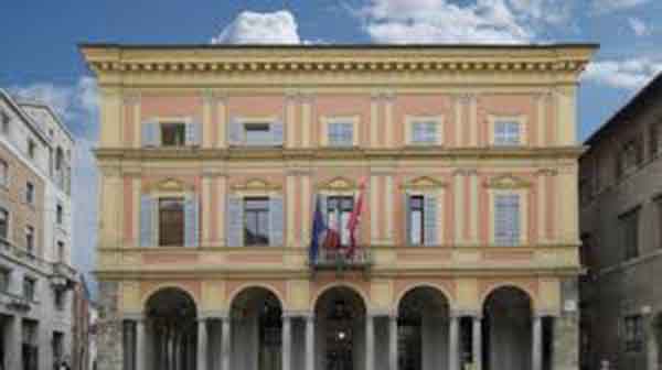 Palazzo del municipio piacenza