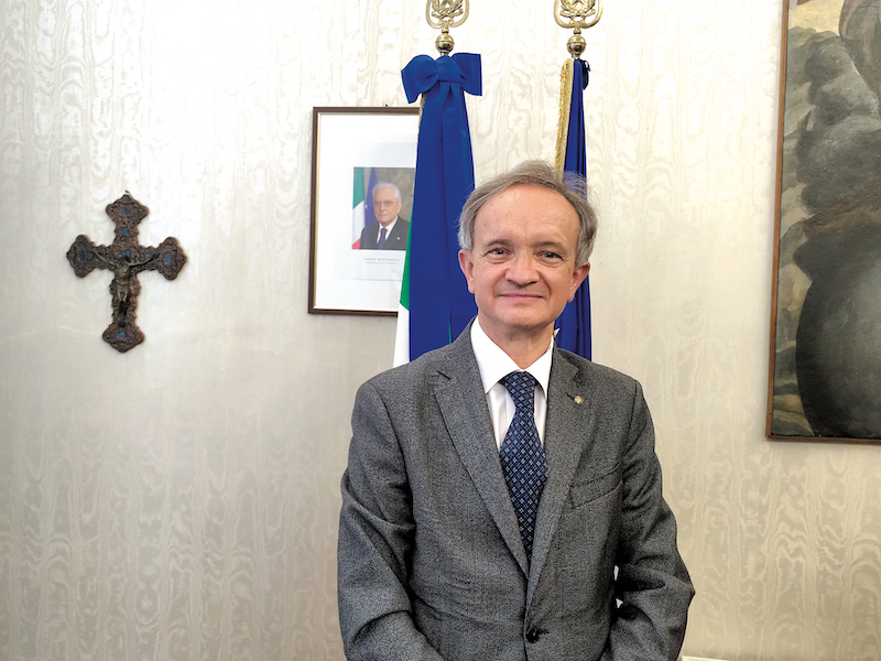 prefetto Paolo Ponta in studio